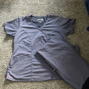 Women’s Grey’s Anatomy Scrub Top and Pants Set